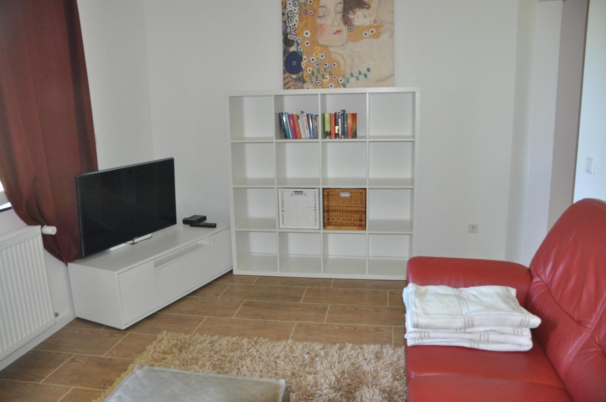 2-Zimmer Wohnung Mit Terrasse, Fernblick, Natur, Ruhig - Marburg Ngoại thất bức ảnh