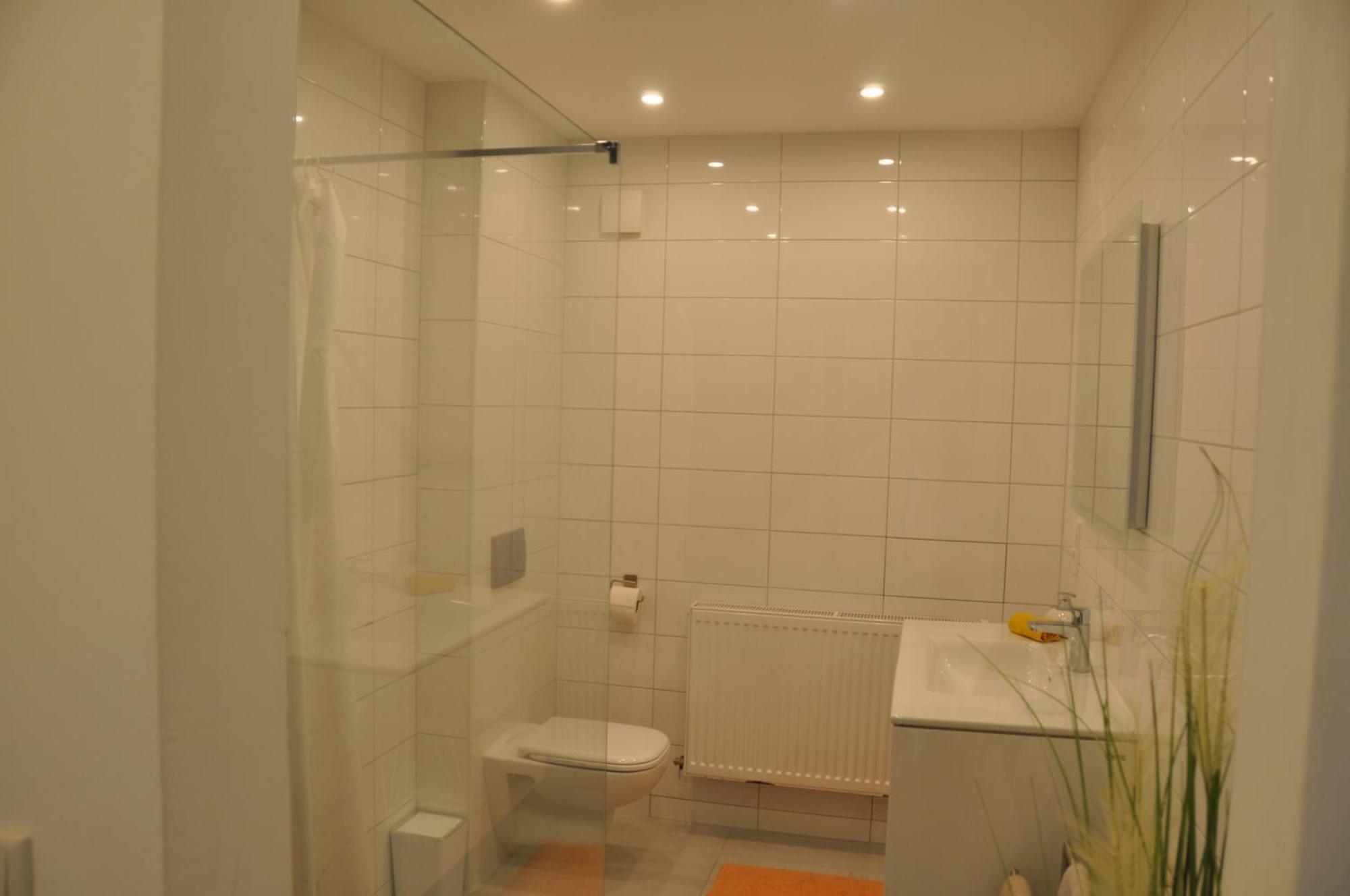 2-Zimmer Wohnung Mit Terrasse, Fernblick, Natur, Ruhig - Marburg Ngoại thất bức ảnh