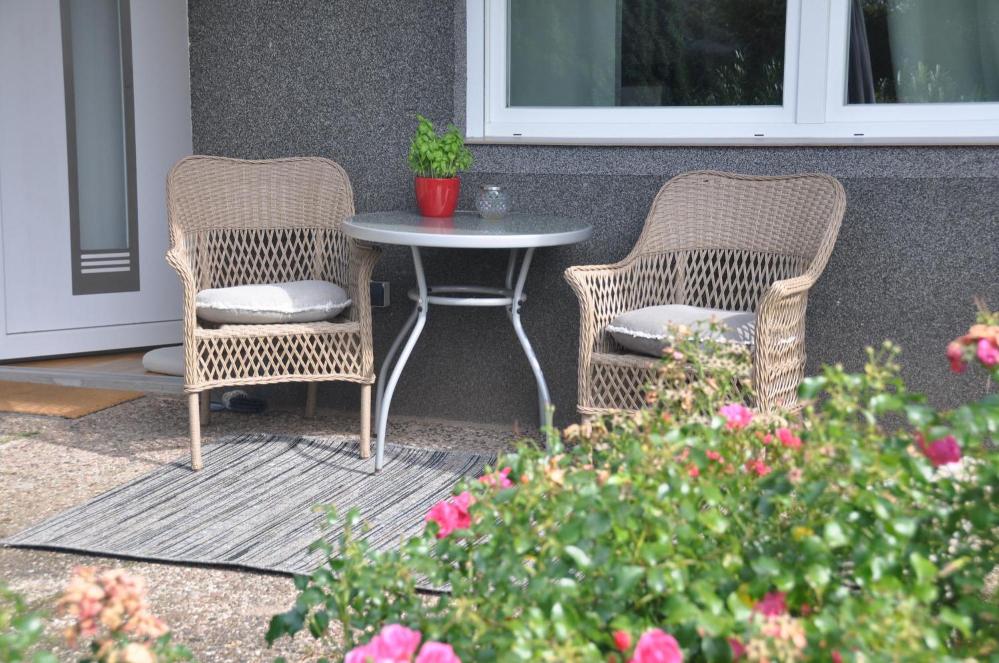 2-Zimmer Wohnung Mit Terrasse, Fernblick, Natur, Ruhig - Marburg Ngoại thất bức ảnh
